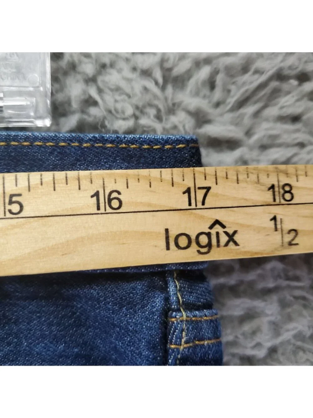 Levis durable classic